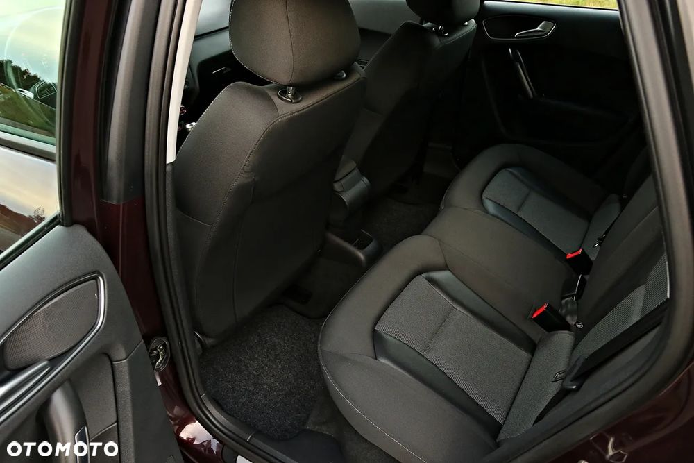 Audi A1 Sportback 1.4 TFSI S tronic S line Sportpaket - 7