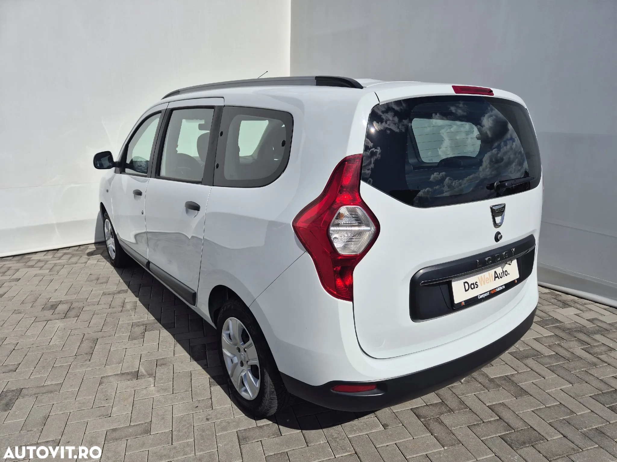Dacia Lodgy 1.5 Blue dCi Laureate - 3