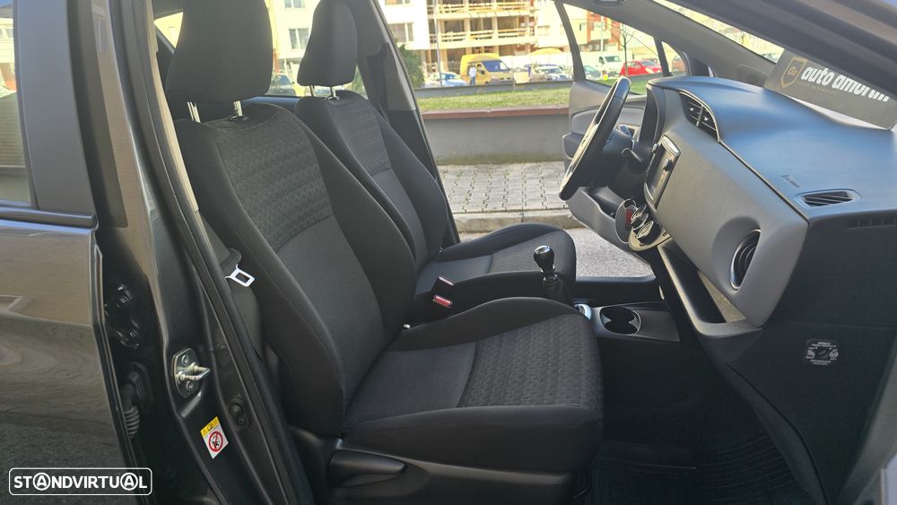 Toyota Yaris 1.4 D-4D Comfort+P.Style - 26