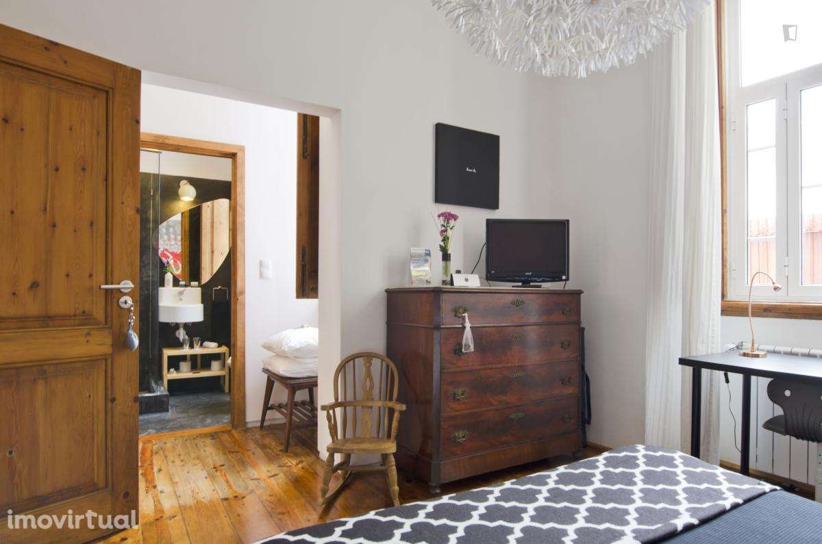 Quarto - localizado em Paço de Arcos Lisbon - Grande imagem: 4/19