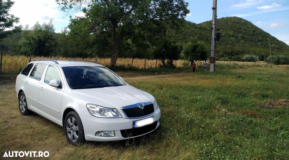 SKODA Octavia 2010 — imagine 18