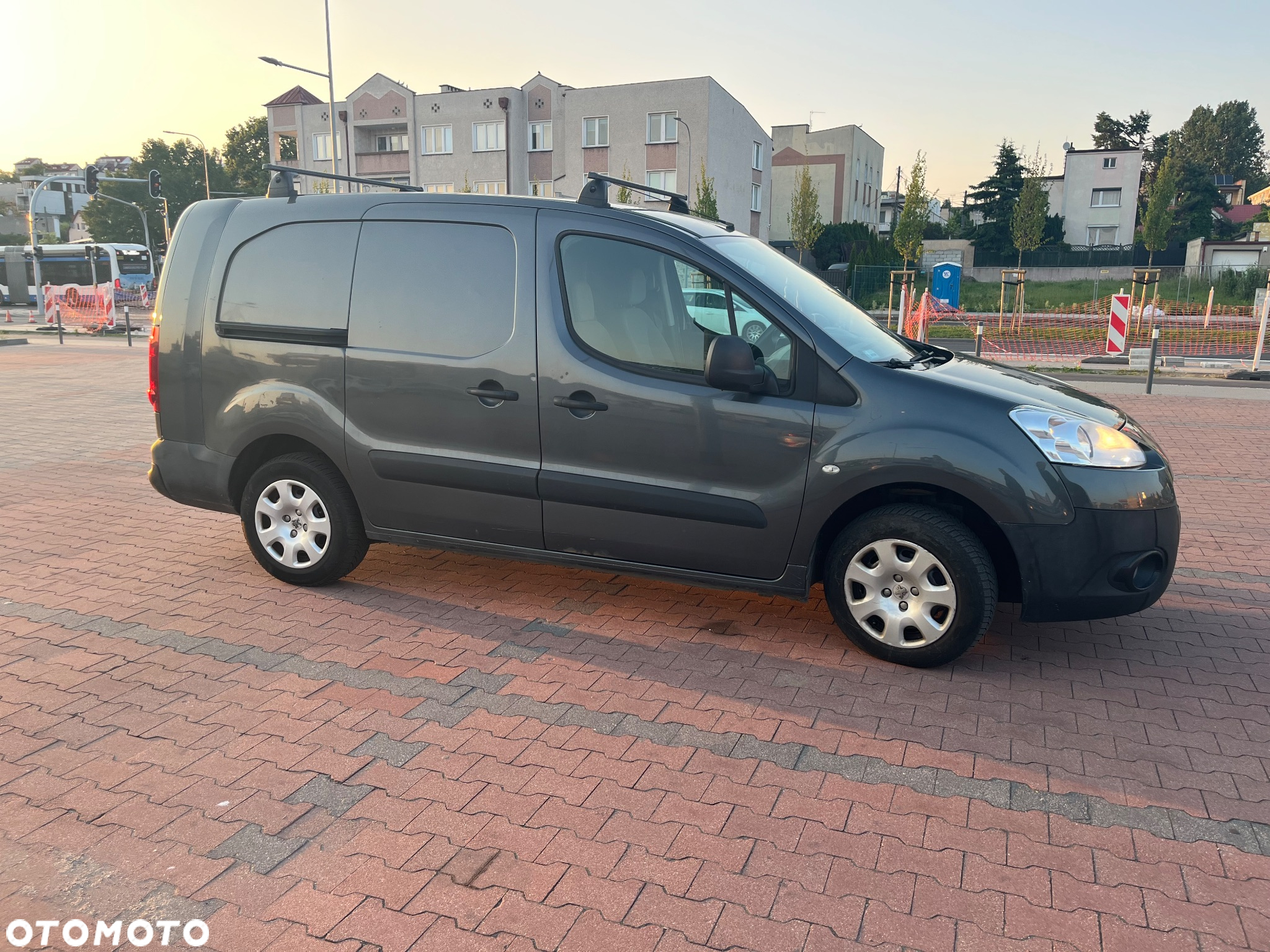 Peugeot Partner - 2