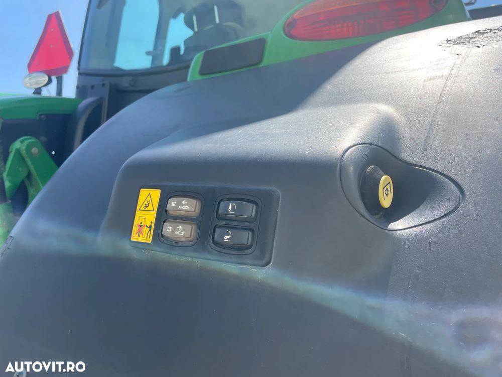 John Deere 6250R - 16