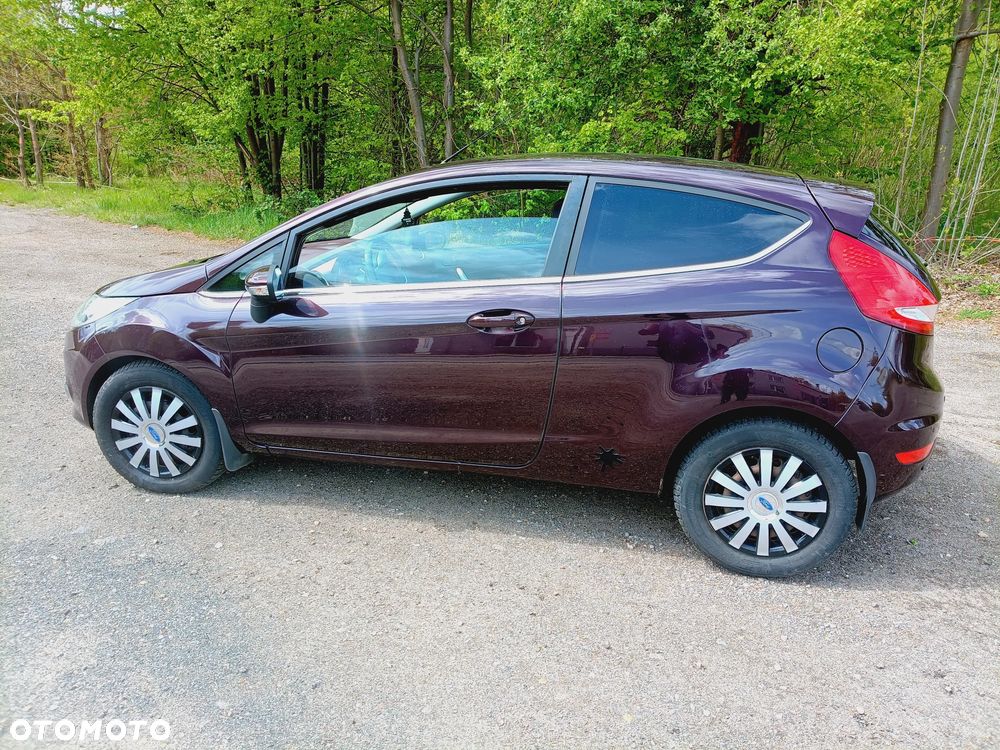Ford Fiesta 1.25 Titanium - 11
