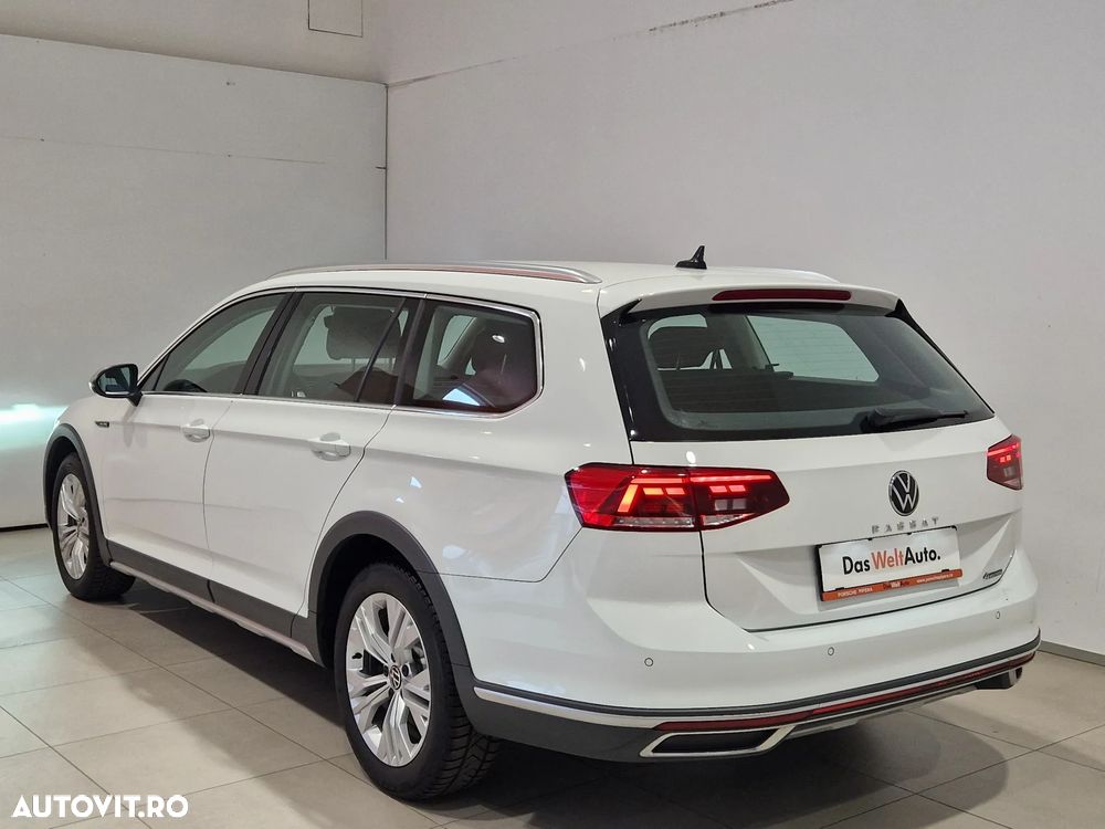 Volkswagen Passat Alltrack 2.0 TDI 4Mot DSG - 3