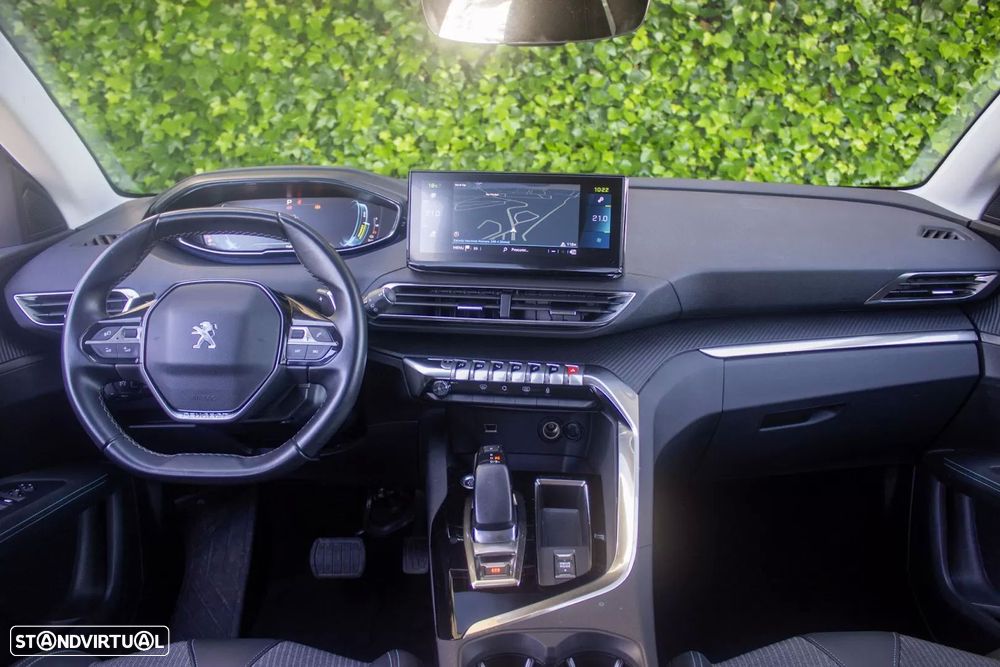 Peugeot 3008 1.6 Hybrid Allure e-EAT8 - 16