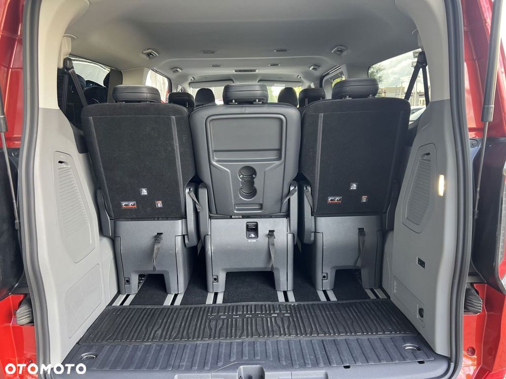 Ford Tourneo Custom - 17