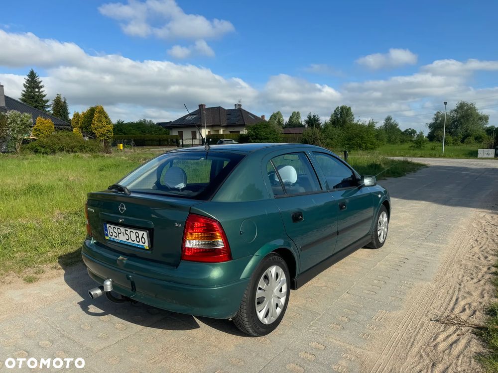 Opel Astra - 5