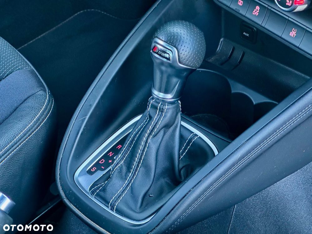 Audi A1 1.4 TFSI 119g S tronic S line edition - 33