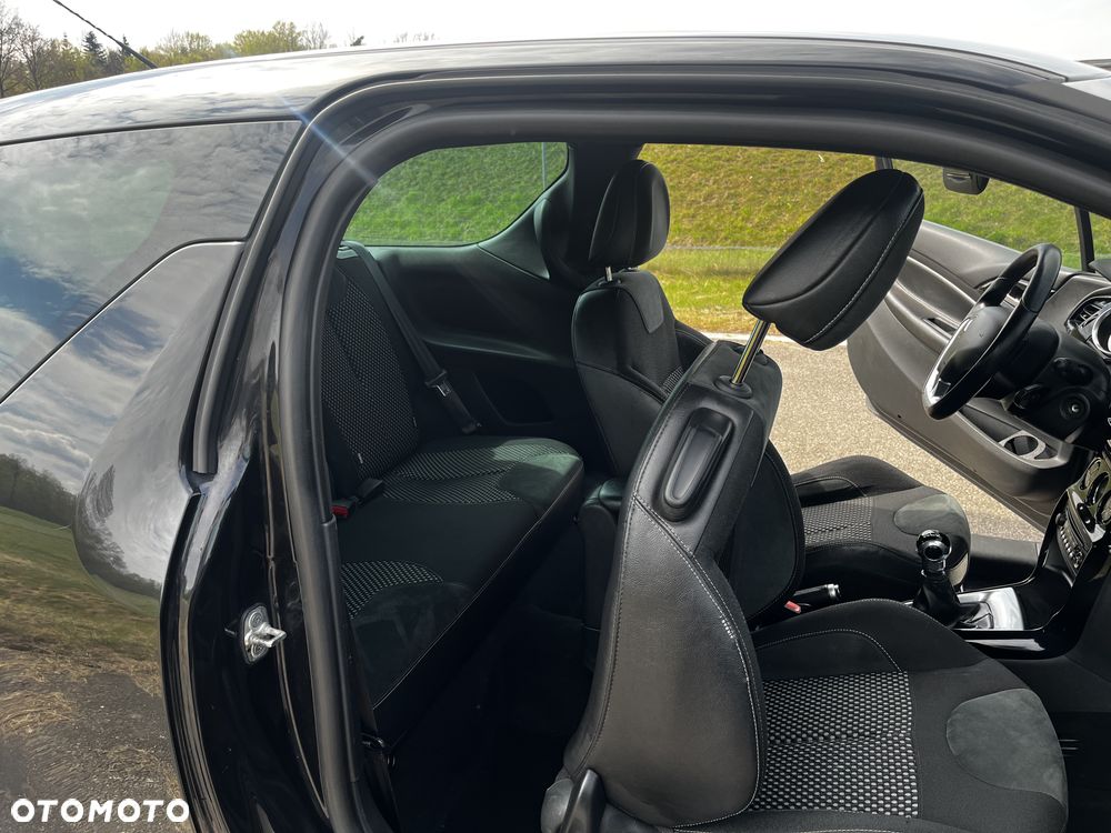 Citroën DS3 VTi 120 SoChic - 26