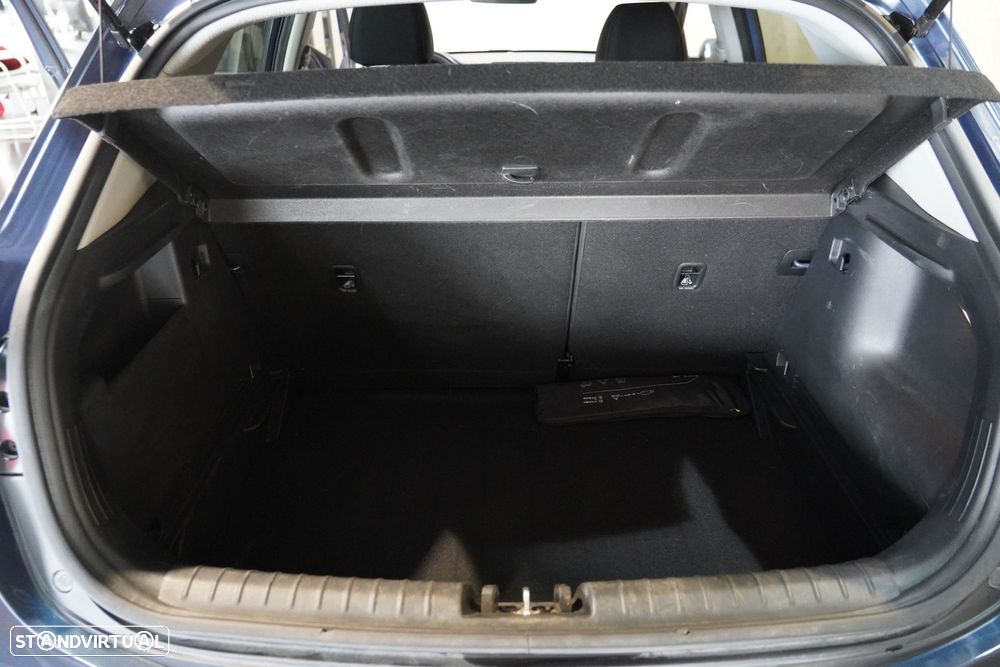 Kia Stonic 1.2 Dynamic - 24
