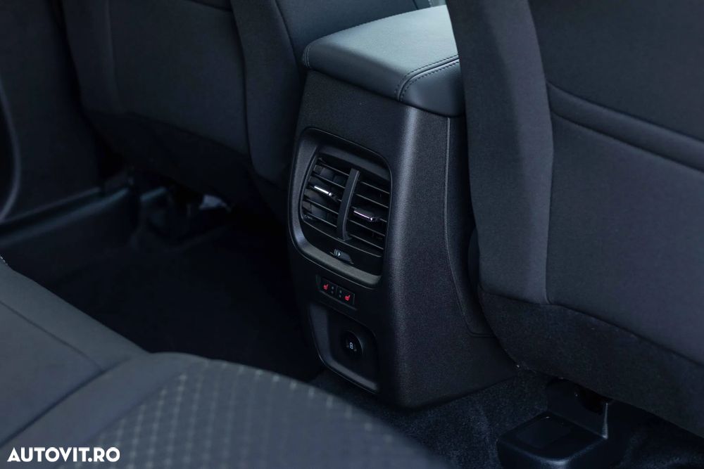 Ford Kuga 2.5 Duratec PHEV TITANIUM - 20