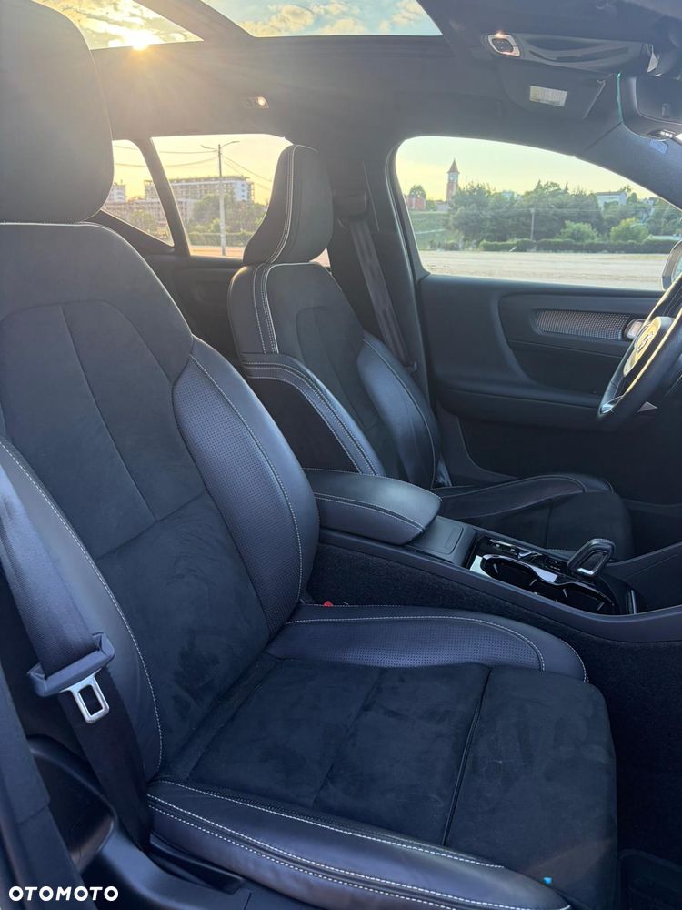 Volvo XC 40 T5 AWD R-Design - 19