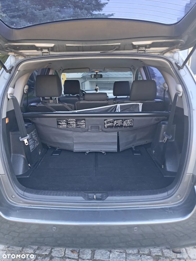 Toyota Corolla Verso 2.0 D-4D Prestige - 7