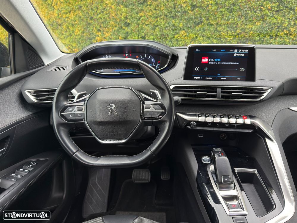 Peugeot 3008 1.2 PureTech Allure Pack EAT8 - 23