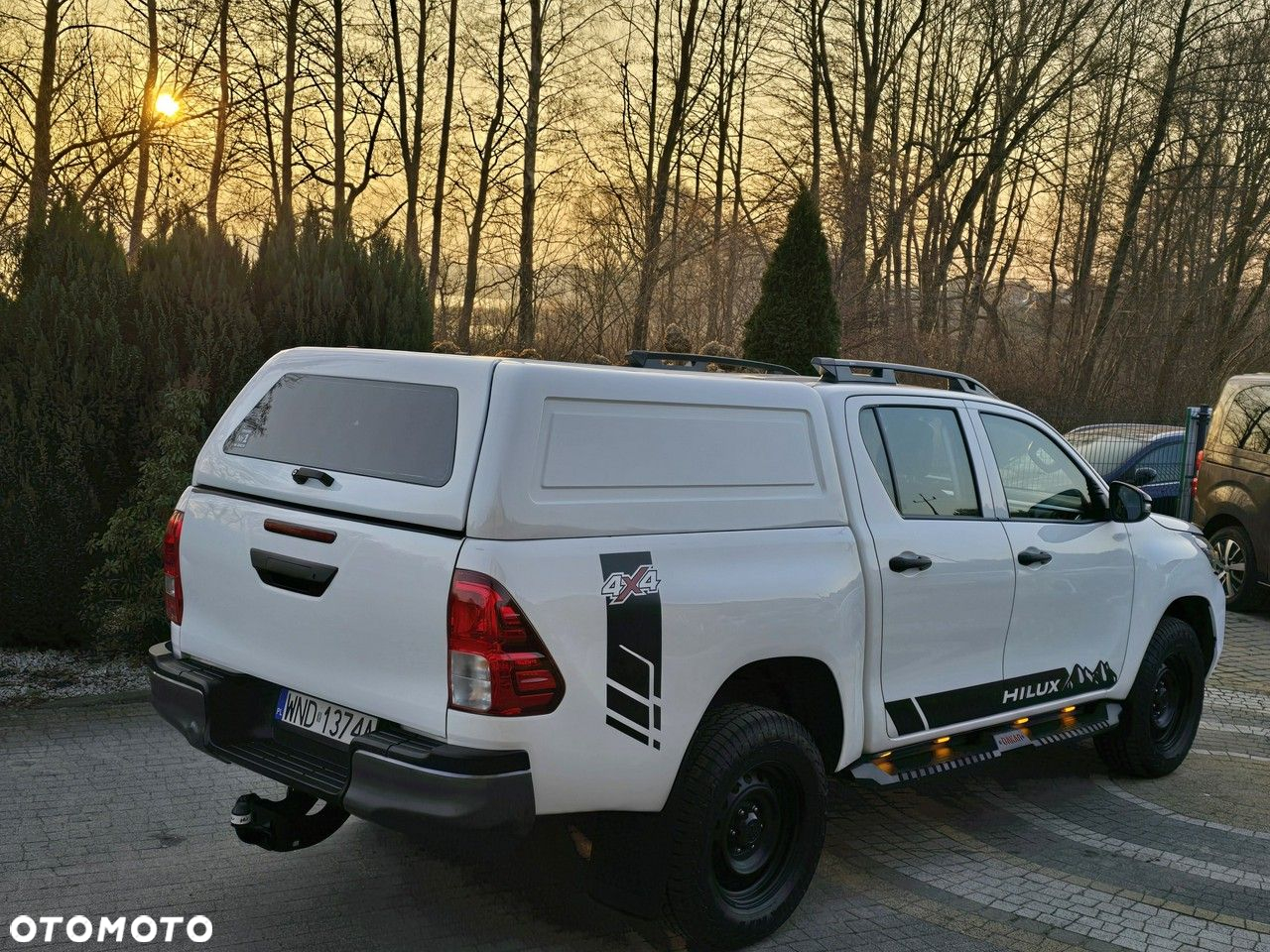 Toyota Hilux - 3