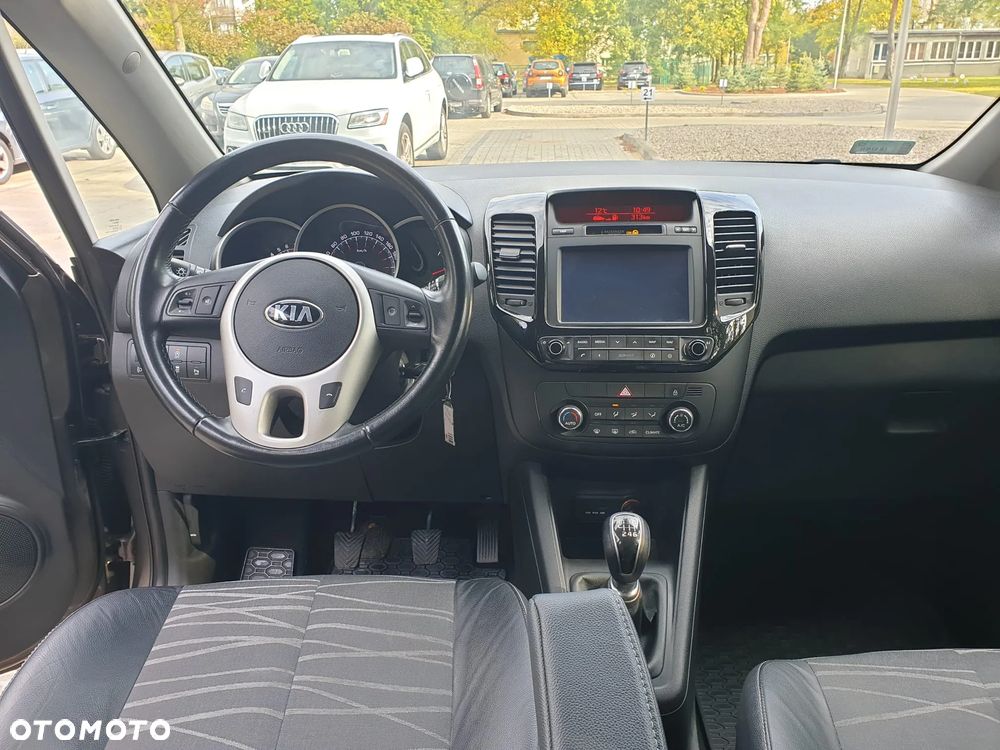 Kia Venga - 3