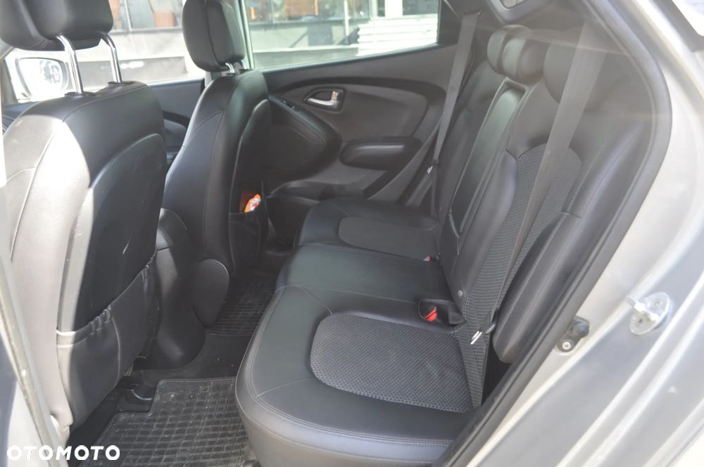 Hyundai ix35 2.0 2WD Automatik Style - 11