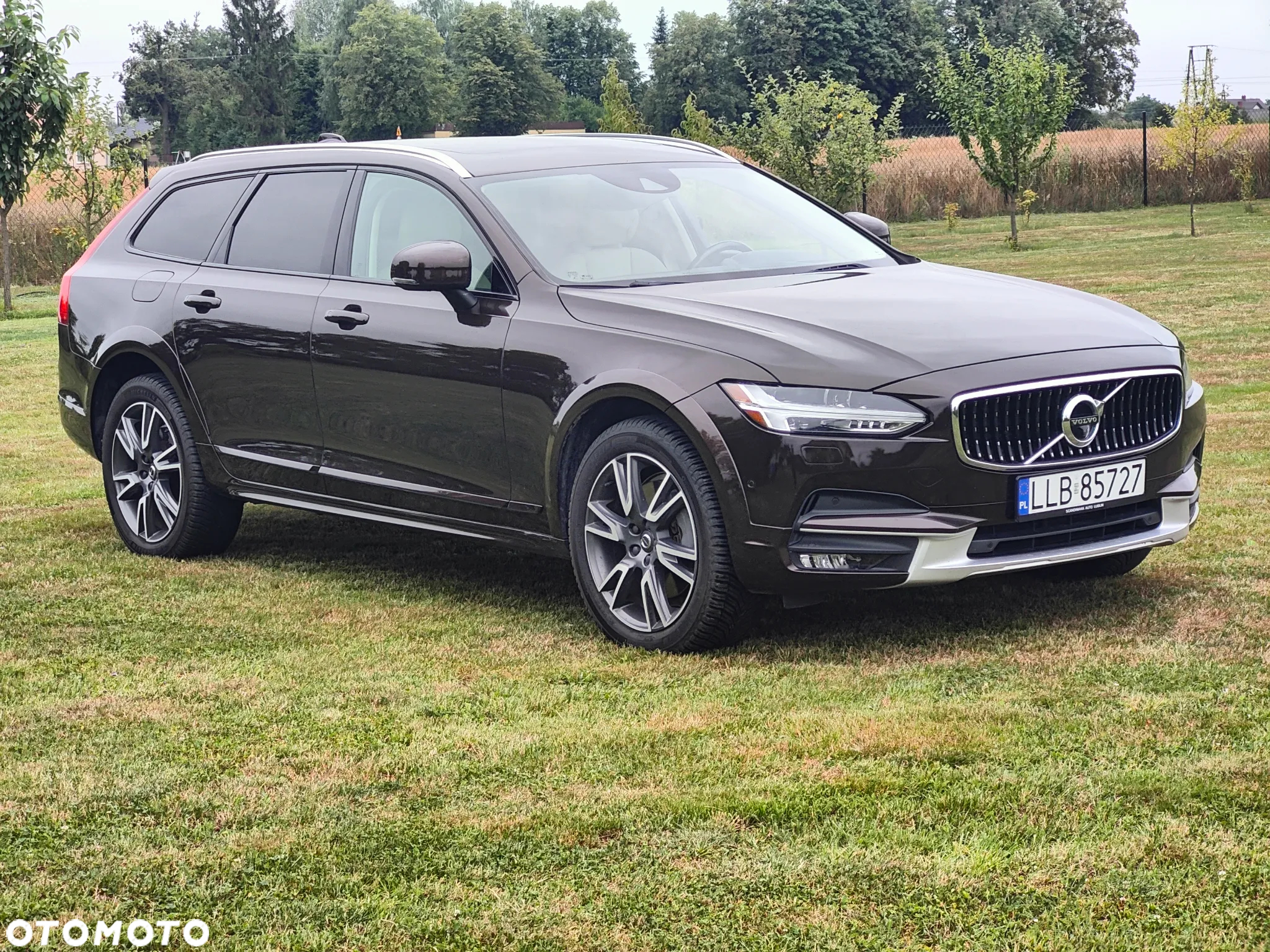 Volvo V90 Cross Country - 8