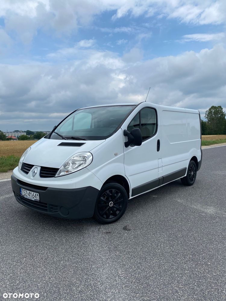 Renault Trafic - 1