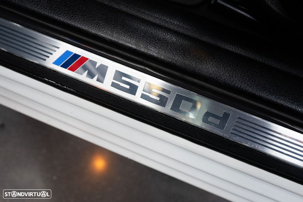 BMW M550d xDrive Auto - 25