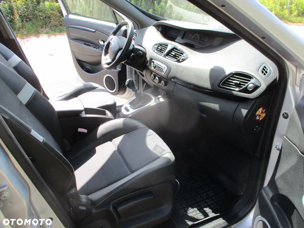 Renault Scenic 1.6 16V Authentique Euro5 - 20