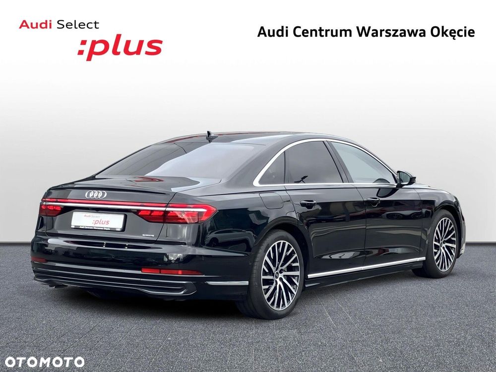 Audi A8 - 8