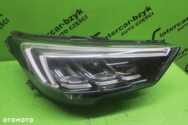 OPEL CROSSLAND REFLEKTOR PRAWY FULL LED