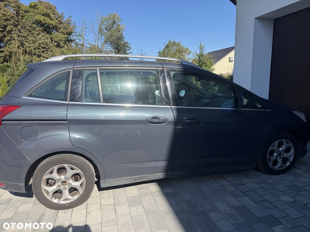 Ford C-MAX - 2