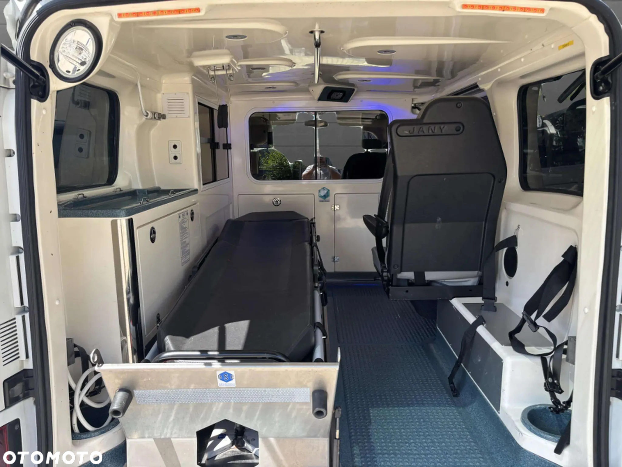 Renault Trafic - 13