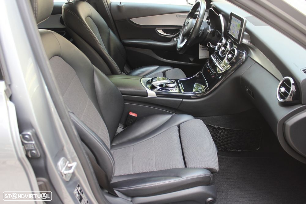 Mercedes-Benz C 220 - 21