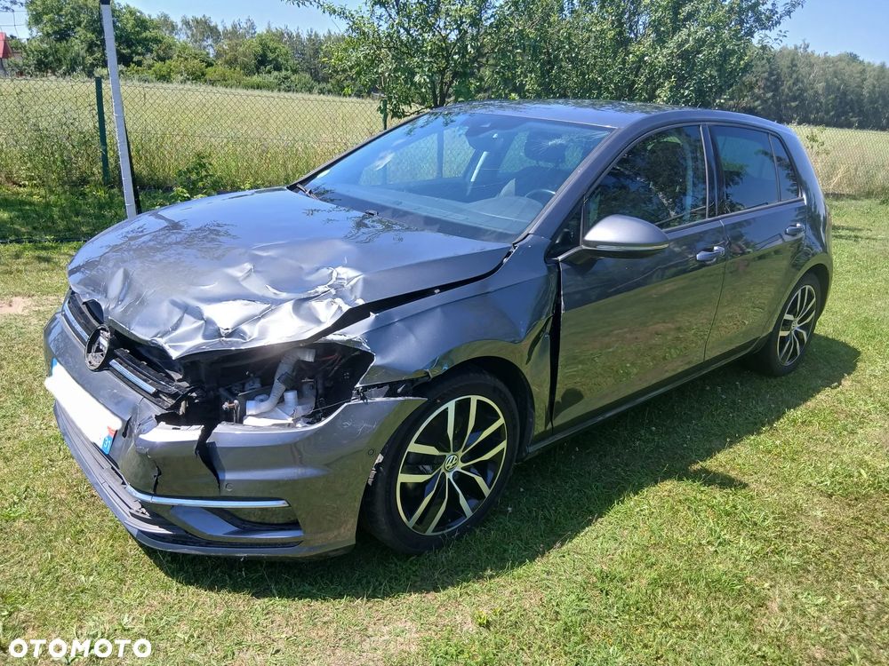 Volkswagen Golf - 3