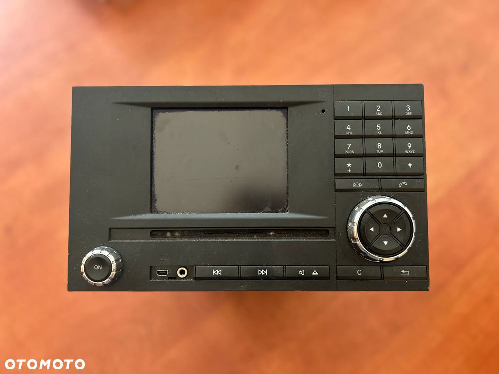 MERCEDES ACTROS MP4,MP5 - radio,nawigacja A 000 446 76 62 - 1