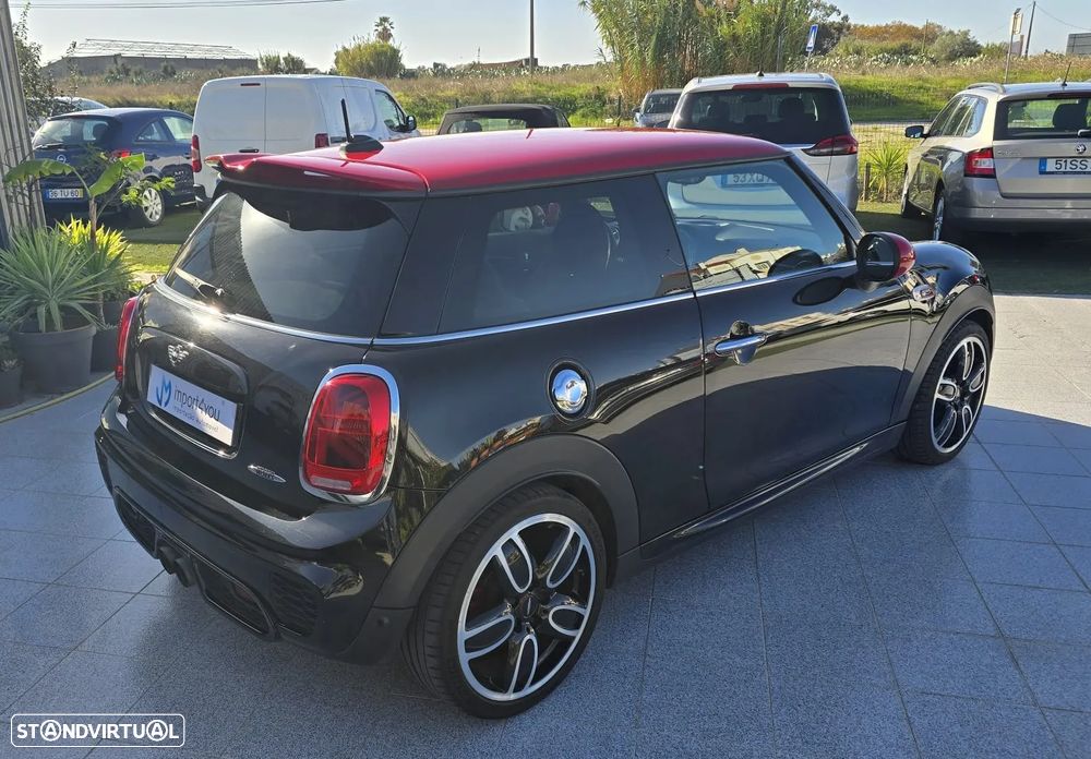 MINI 3 Portas John Cooper Works Aut. - 10
