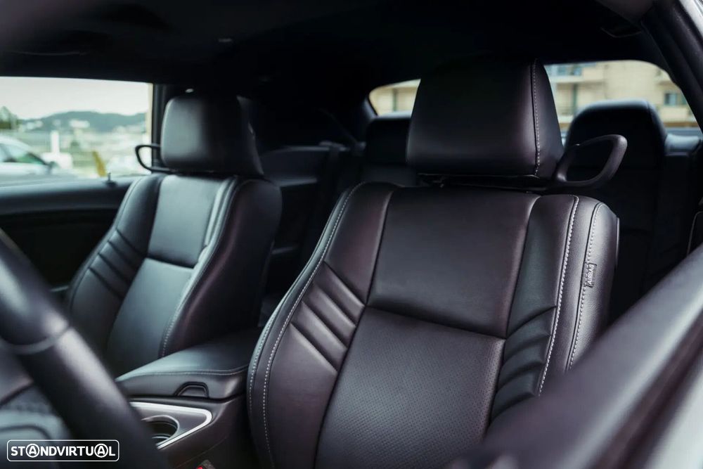 Dodge Challenger - 20