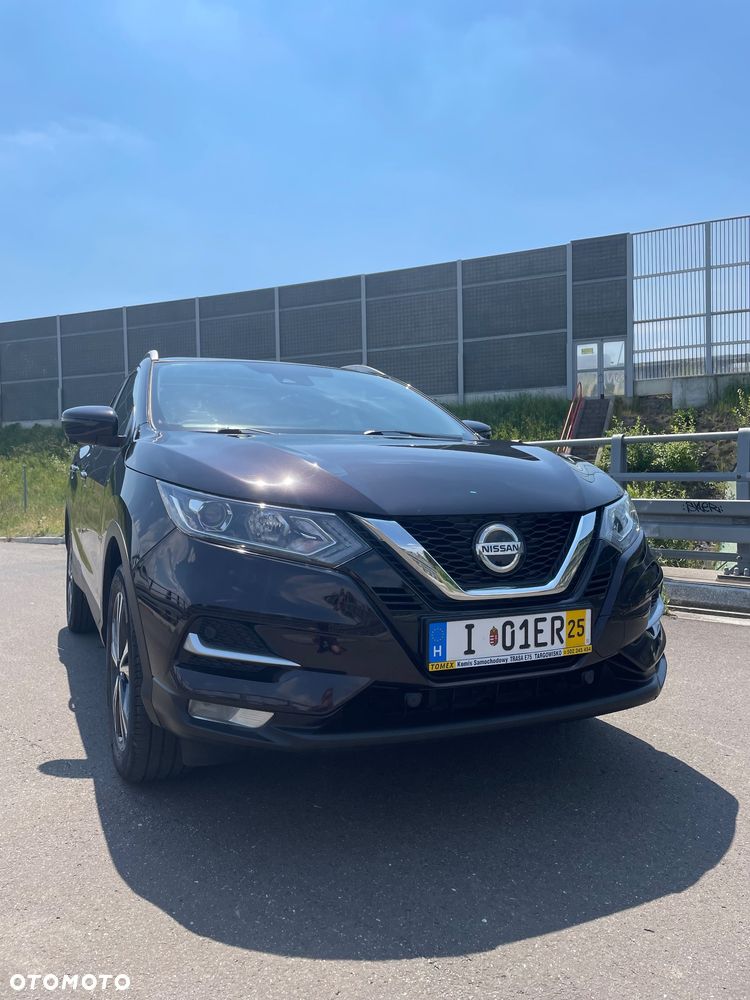 Nissan Qashqai 1.3 DIG-T Tekna - 2