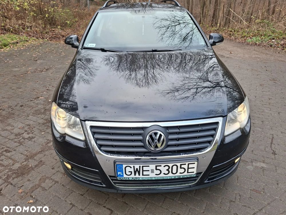 Volkswagen Passat - 2