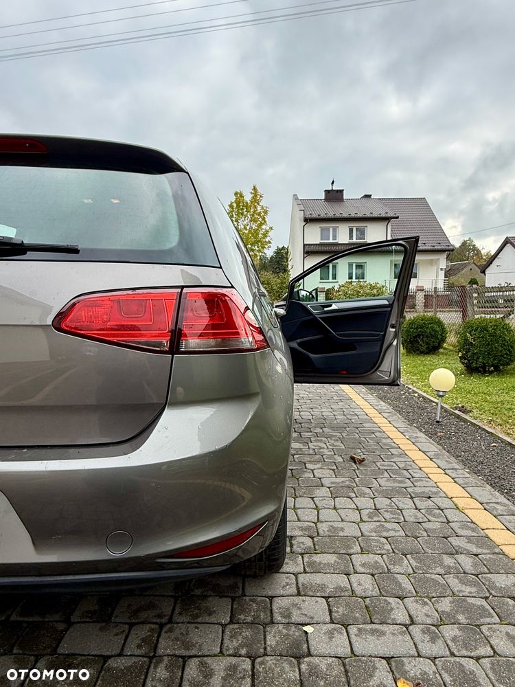 Volkswagen Golf 1.2 TSI BMT Trendline - 25