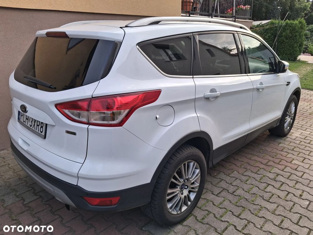 Ford Kuga - 2