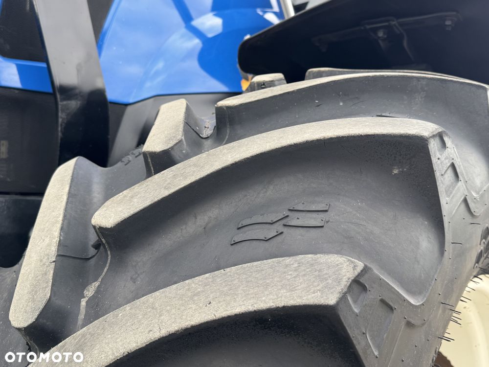 New Holland T 6.175 - 8