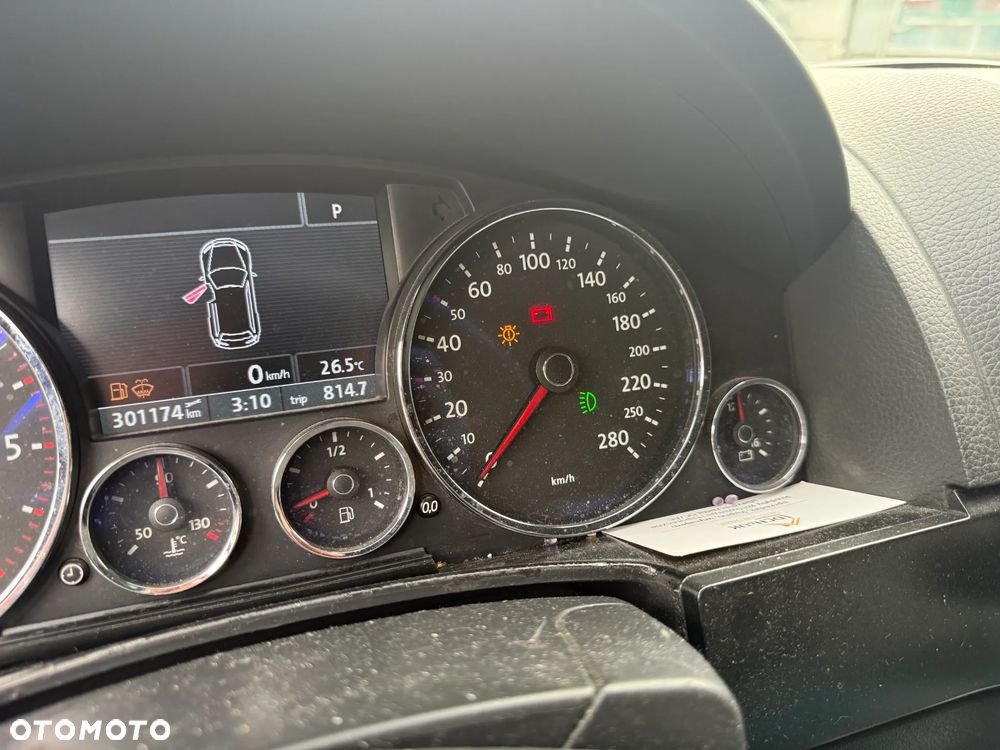 Volkswagen Touareg - 15
