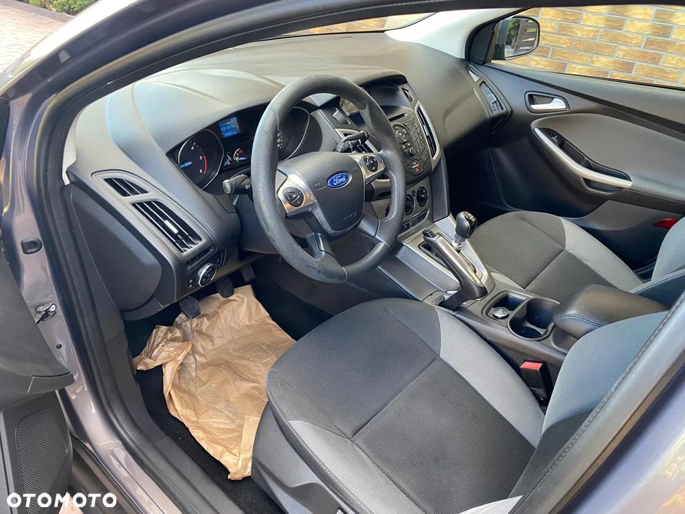 Ford Focus 1.6 TDCi Edition - 11