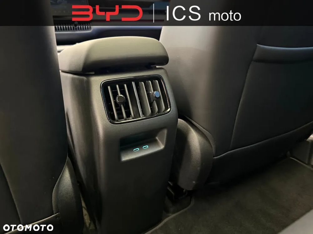 BYD Dolphin G - 12