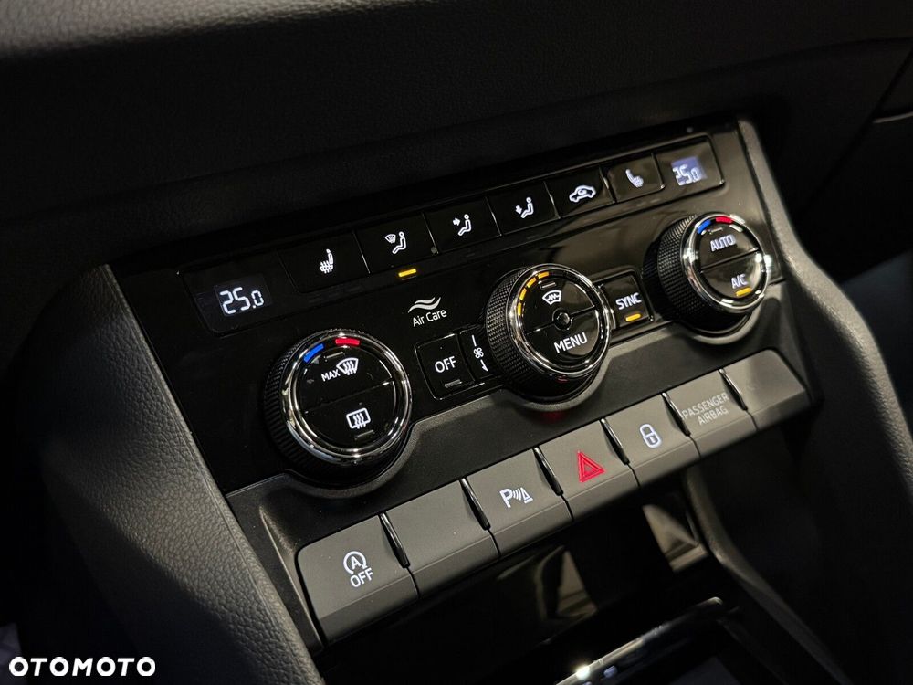 Skoda Karoq 2.0 TDI SCR 4x4 Style DSG - 33