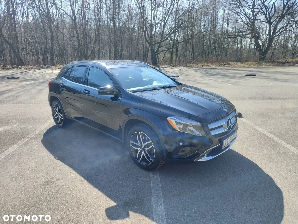 Mercedes-Benz GLA 250 4-Matic - 21