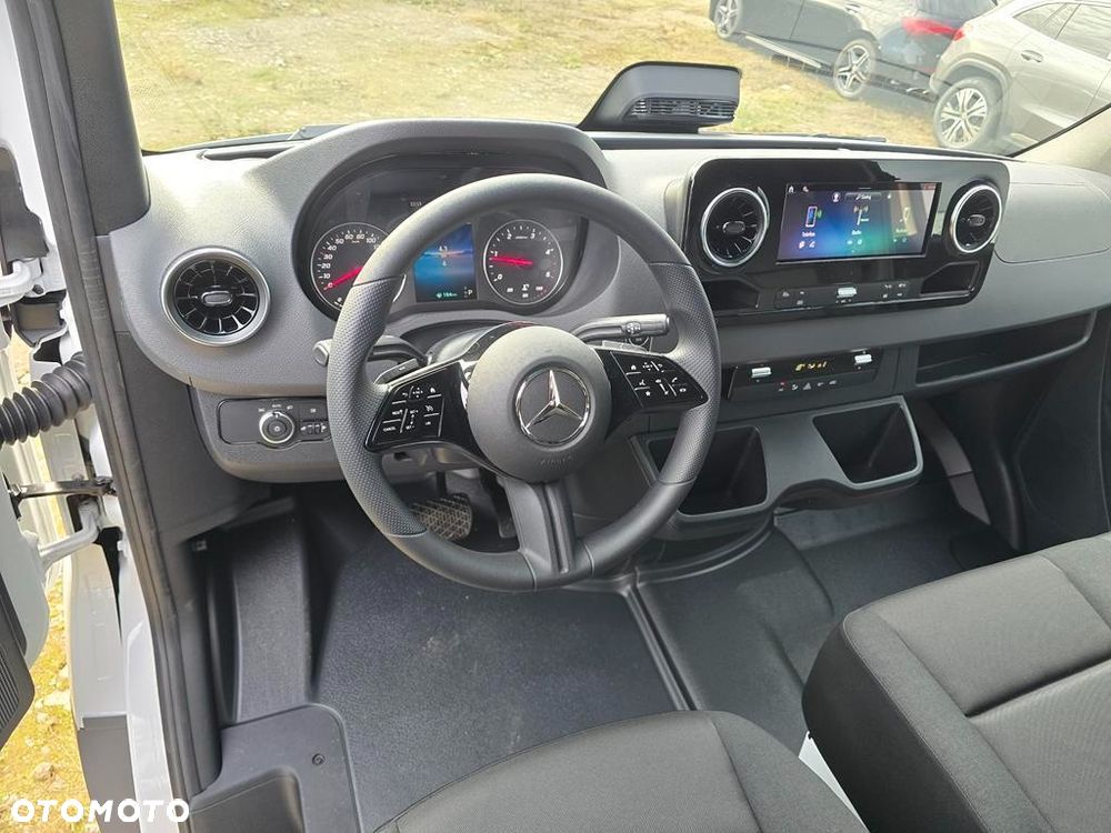 Mercedes-Benz Sprinter 317 CDI Long PRO 9G-Tronic - 19