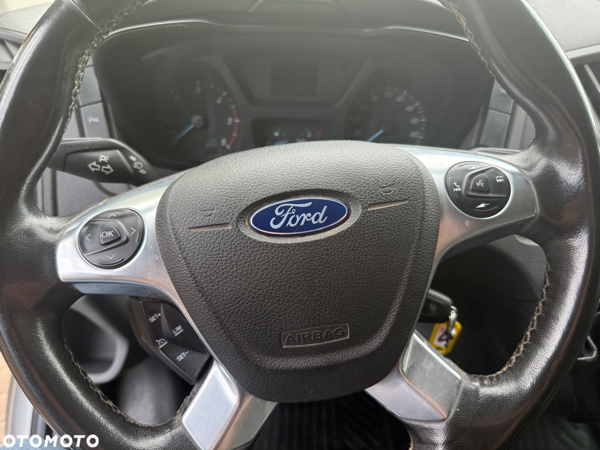 Ford Transit - 22