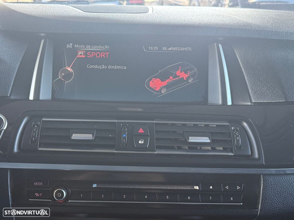 BMW 520 d Line Luxury Auto - 32