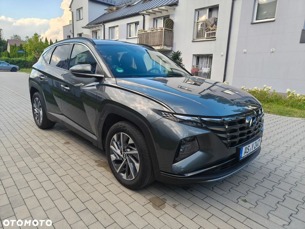 Hyundai Tucson - 2