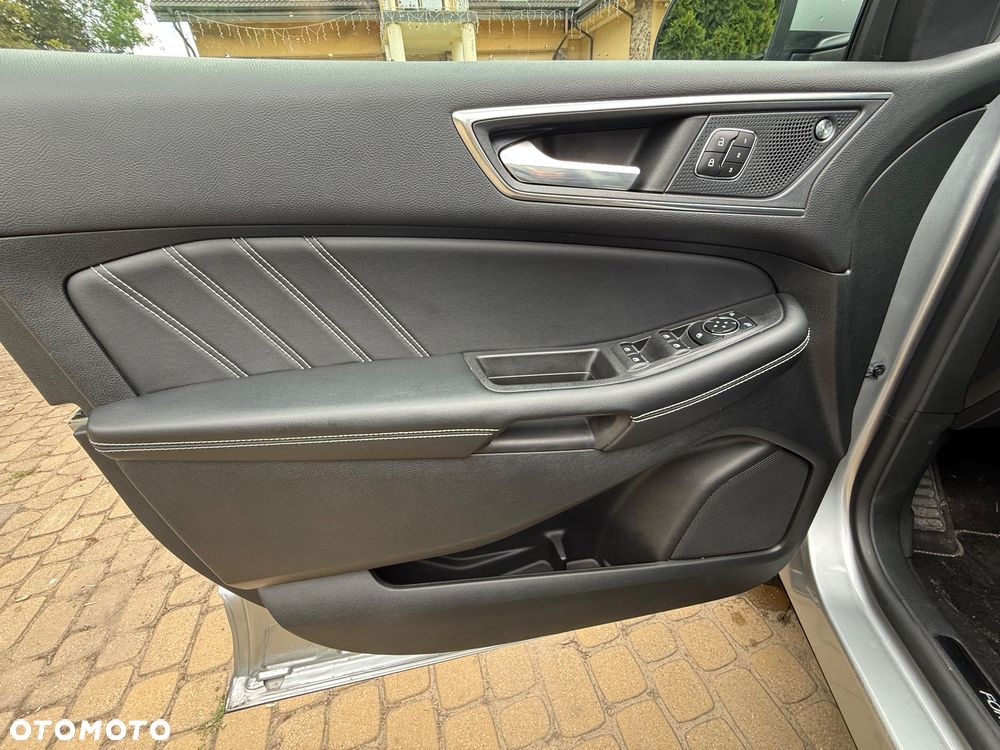 Ford Edge - 11